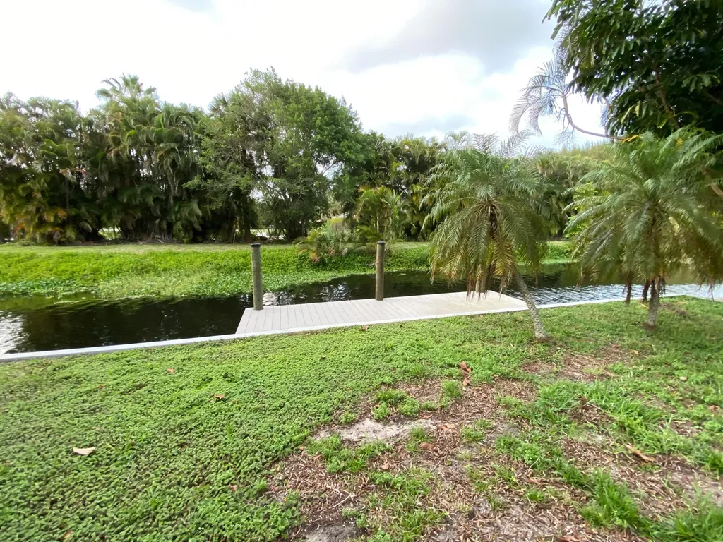 7500 W Lake Drive Lake Clarke Shores FL 33406