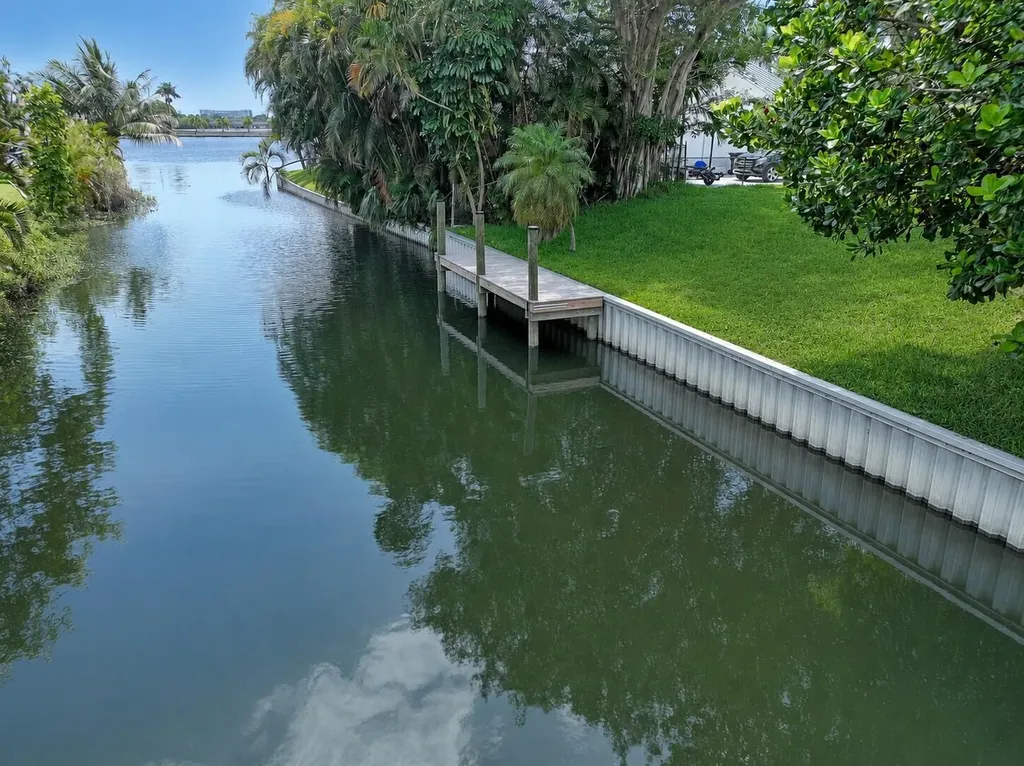 7500 W Lake Drive Lake Clarke Shores FL 33406
