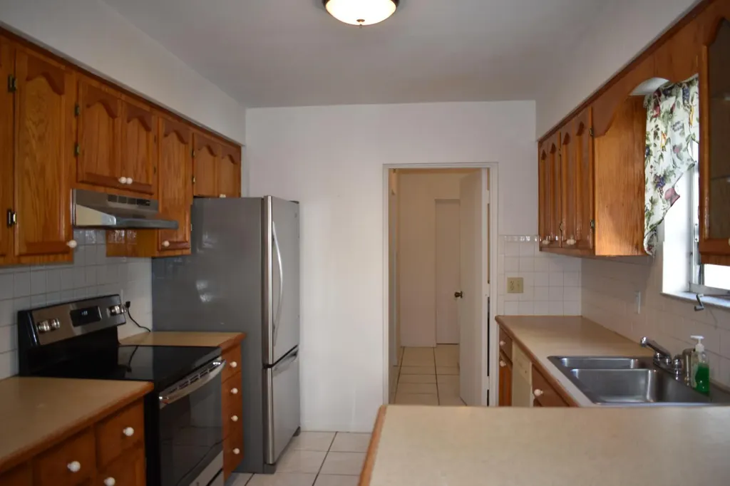 7500 W Lake Drive Lake Clarke Shores FL 33406