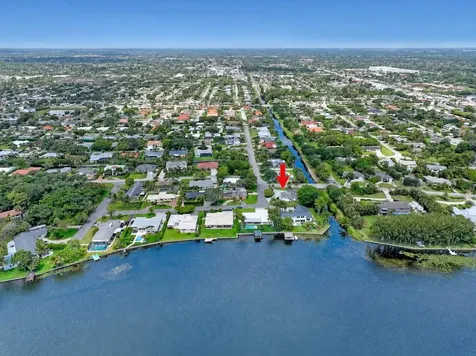 7500 W Lake Drive Lake Clarke Shores FL 33406