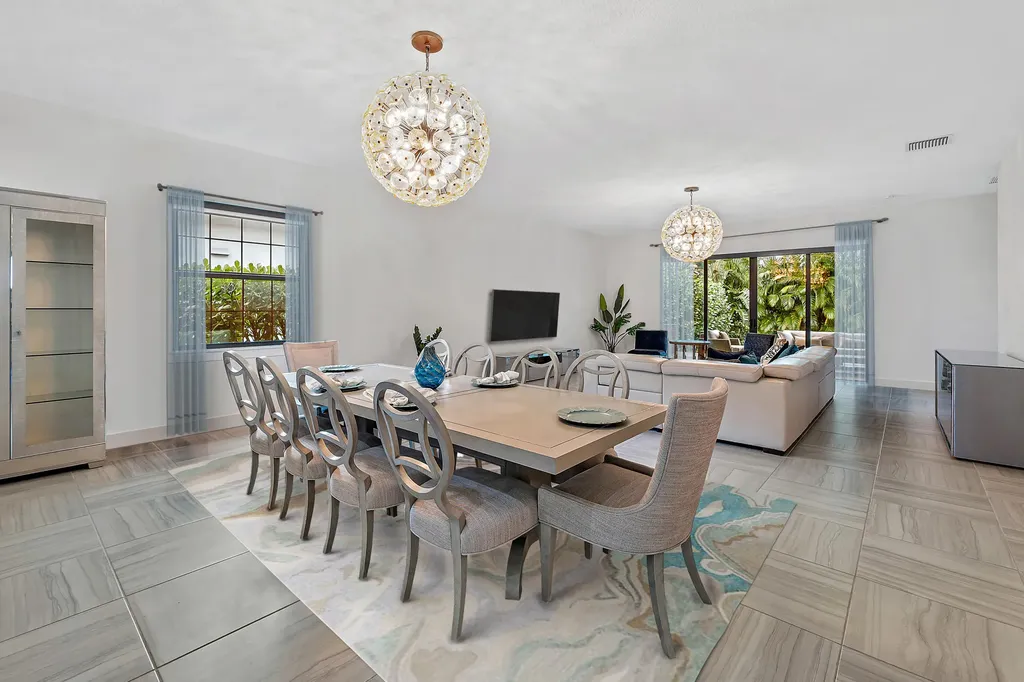 2938 Gin Berry Way West Palm Beach FL 33401