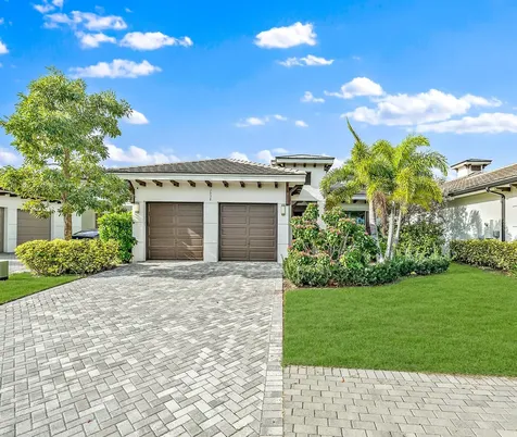 2938 Gin Berry Way West Palm Beach FL 33401