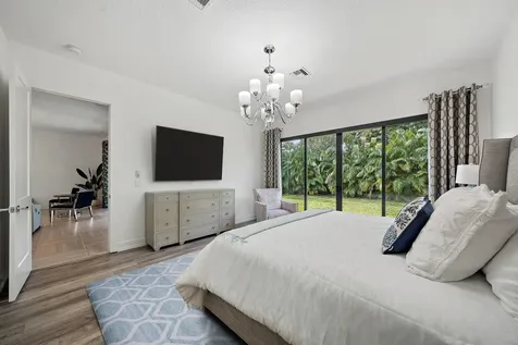 2938 Gin Berry Way West Palm Beach FL 33401