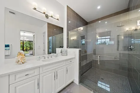 2938 Gin Berry Way West Palm Beach FL 33401