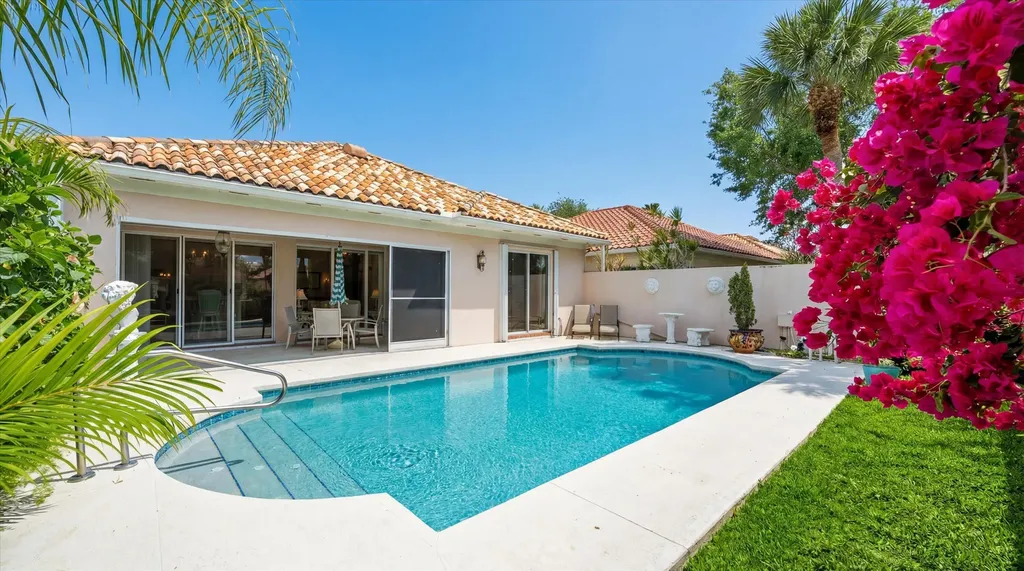 2570 Kittbuck Way West Palm Beach FL 33411