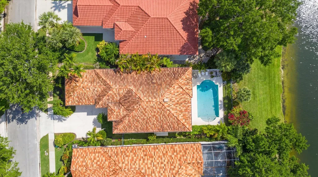 2570 Kittbuck Way West Palm Beach FL 33411