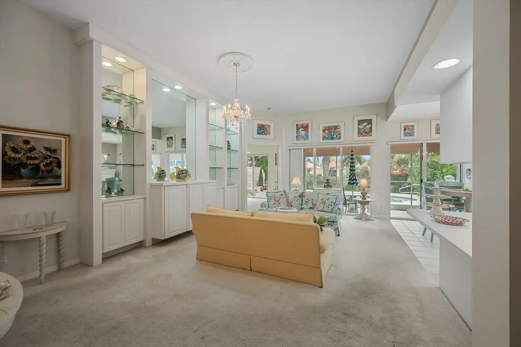 2570 Kittbuck Way West Palm Beach FL 33411