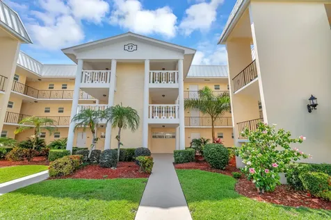 17 Colonial Club Drive Boynton Beach FL 33435