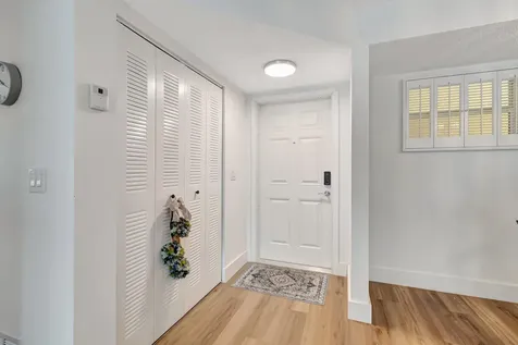17 Colonial Club Drive Boynton Beach FL 33435