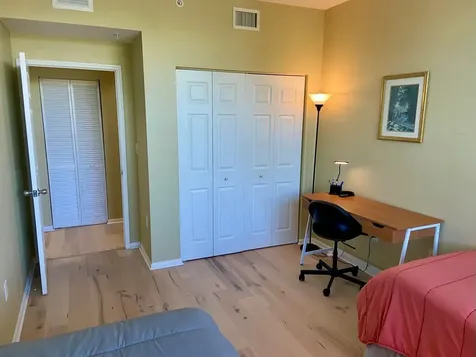 802 W Windward Way Lantana FL 33462