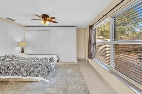 3998 NW 5th Avenue Boca Raton FL 33431