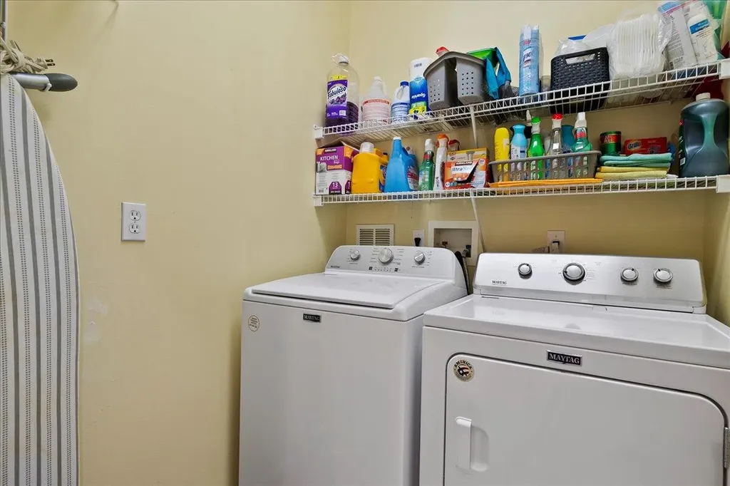 114 Lancaster Way Royal Palm Beach FL 33414
