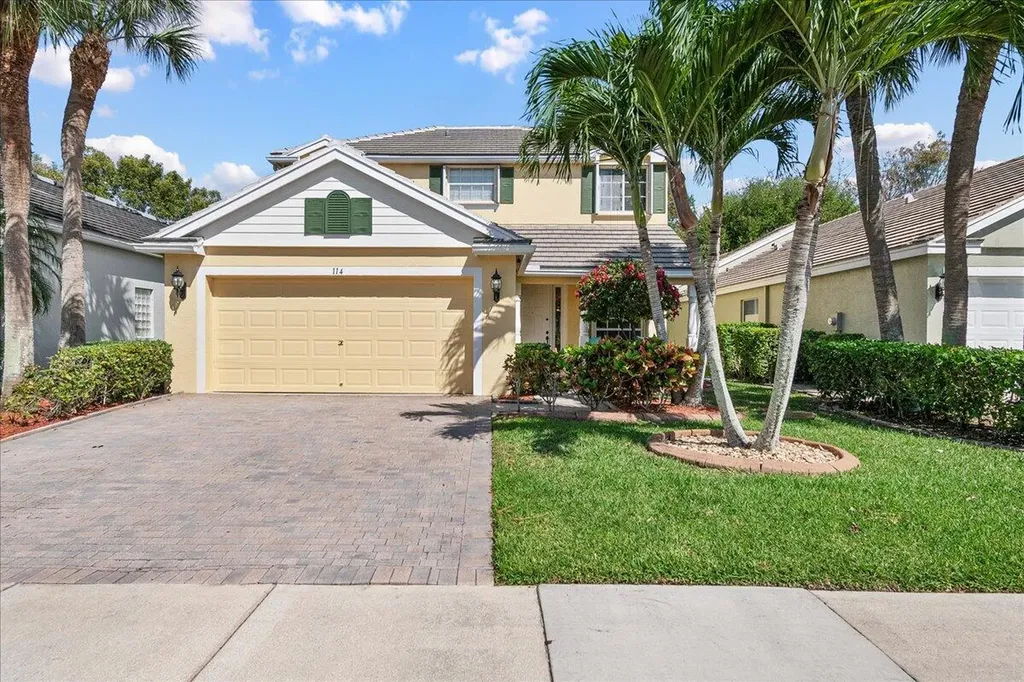 114 Lancaster Way Royal Palm Beach FL 33414