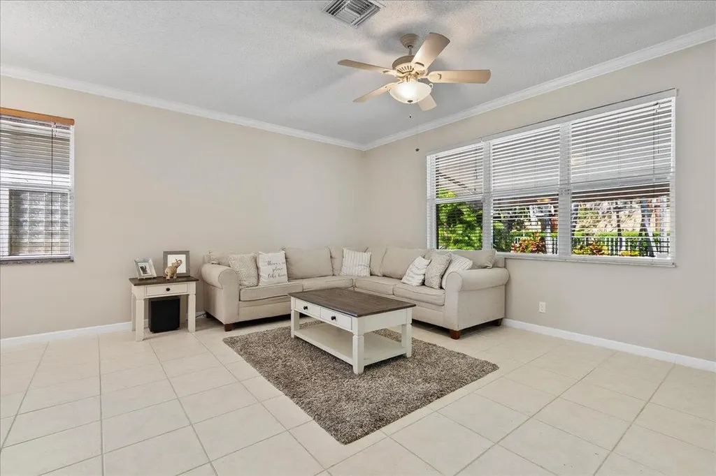 114 Lancaster Way Royal Palm Beach FL 33414