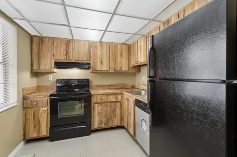 3141 NW 47th Terrace Lauderdale Lakes FL 33319