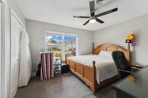 13 Little Harbor Way Deerfield Beach FL 33441