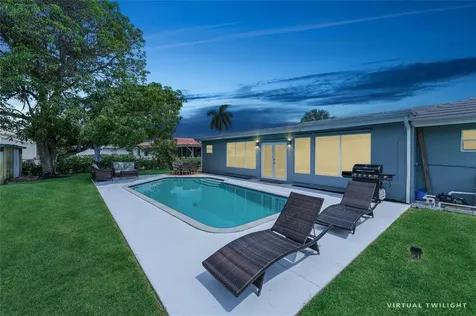 13 Little Harbor Way Deerfield Beach FL 33441