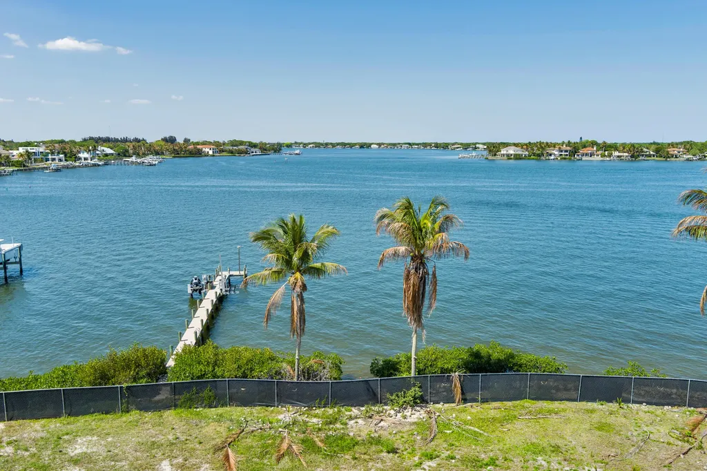 5559 Pennock Point Jupiter FL 33458