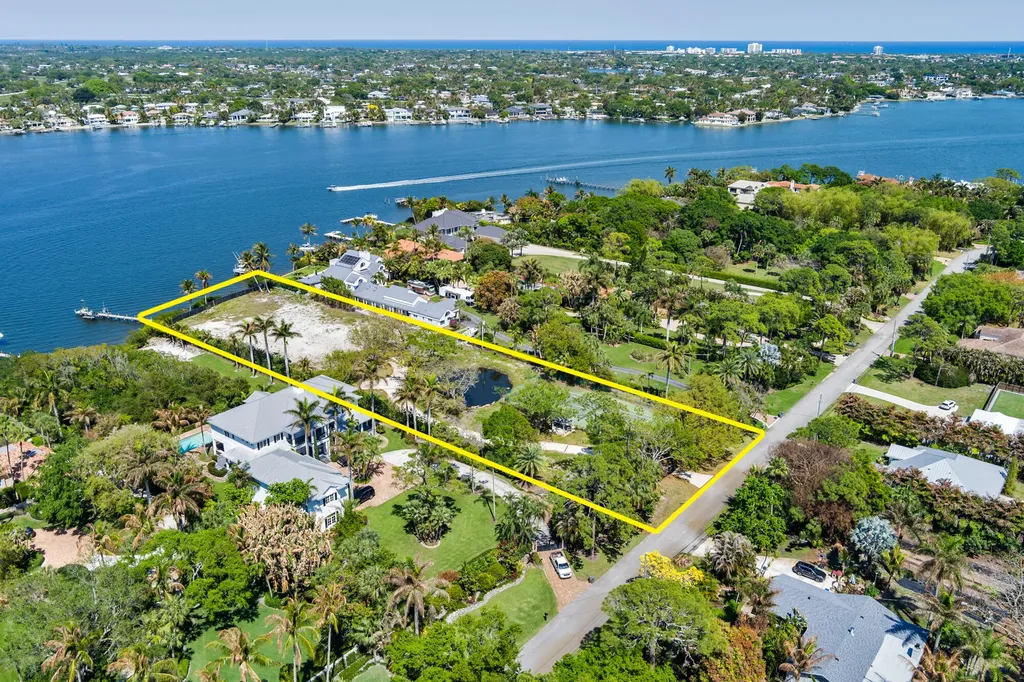 5559 Pennock Point Jupiter FL 33458