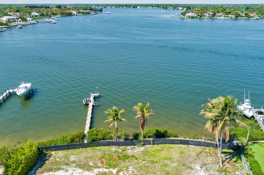 5559 Pennock Point Jupiter FL 33458
