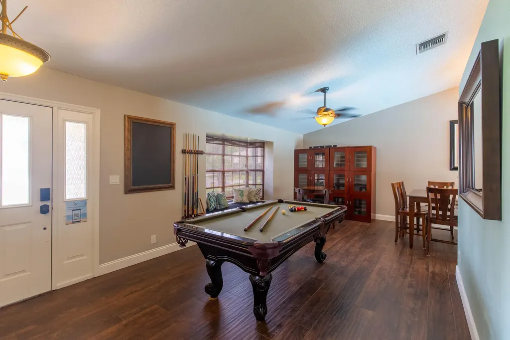 1123 Northumberland Court Wellington FL 33414