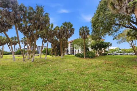 5570 NW 44th Street Lauderhill FL 33319