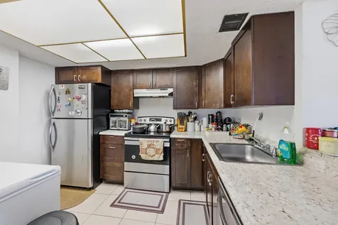 5570 NW 44th Street Lauderhill FL 33319
