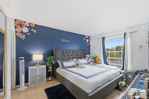 5570 NW 44th Street Lauderhill FL 33319