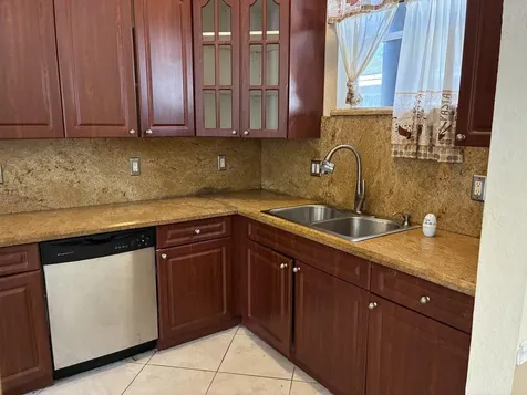 2200 NW 5th Street Pompano Beach FL 33069