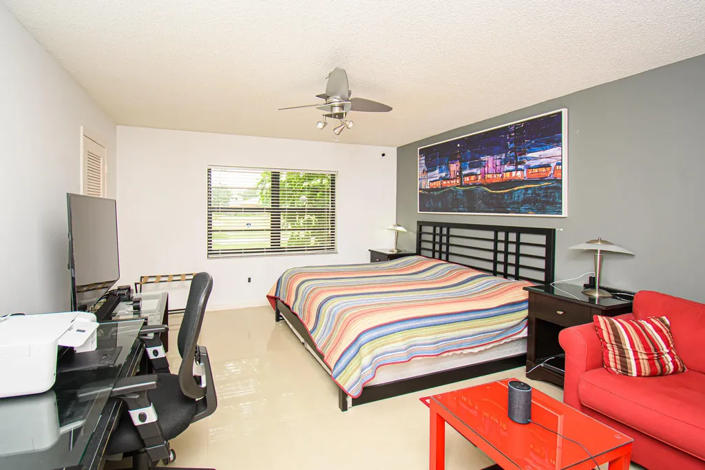 8334 Cypress Lane Boca Raton FL 33433