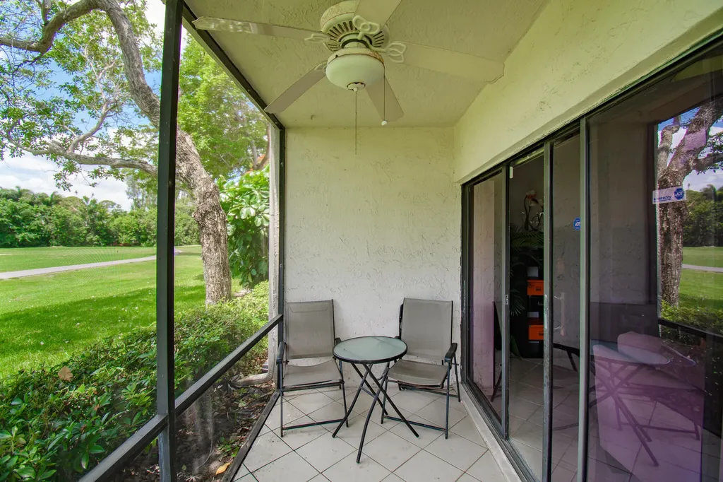 8334 Cypress Lane Boca Raton FL 33433