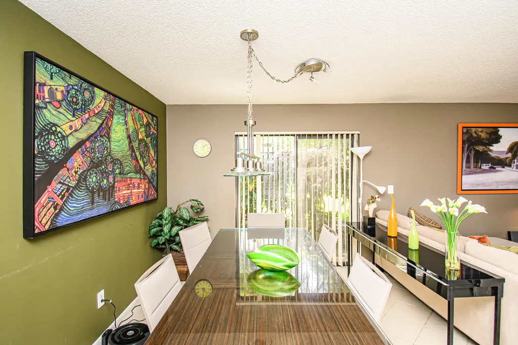 8334 Cypress Lane Boca Raton FL 33433
