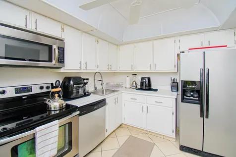 8334 Cypress Lane Boca Raton FL 33433