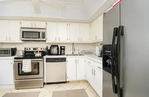 8334 Cypress Lane Boca Raton FL 33433