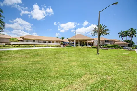 8334 Cypress Lane Boca Raton FL 33433