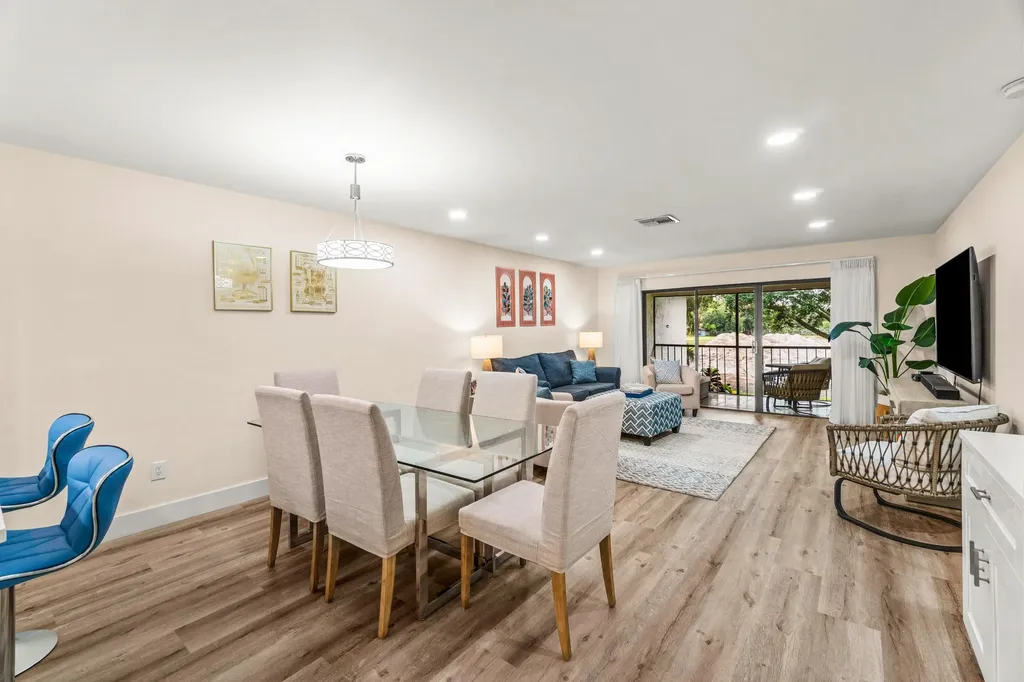 10 Southport Lane Boynton Beach FL 33436