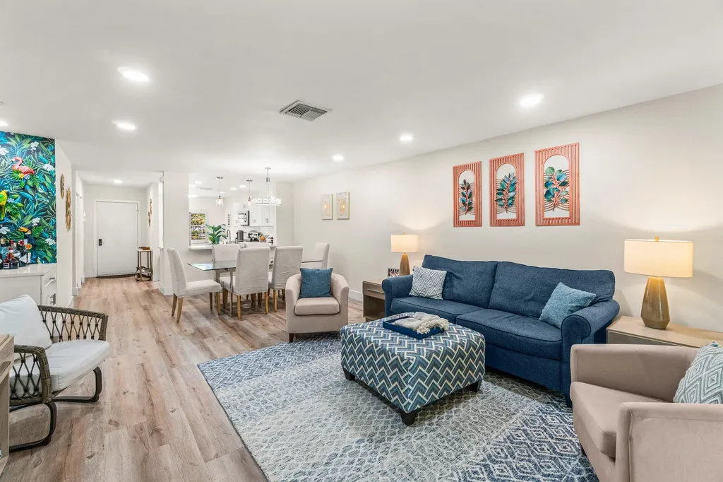 10 Southport Lane Boynton Beach FL 33436