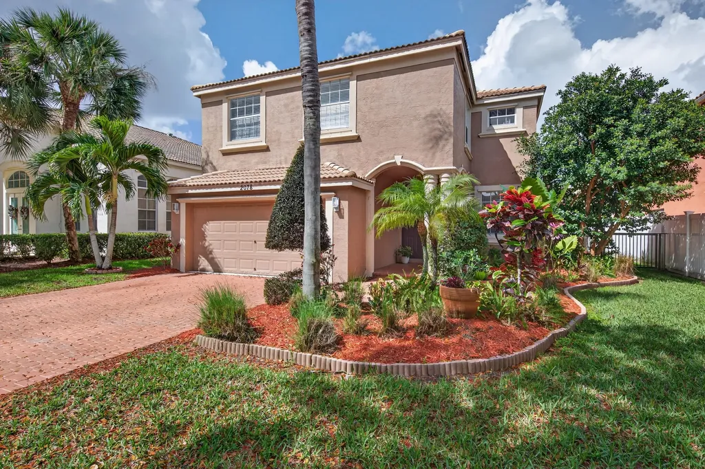 2078 Reston Circle Royal Palm Beach FL 33411