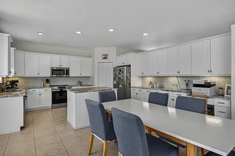 2078 Reston Circle Royal Palm Beach FL 33411