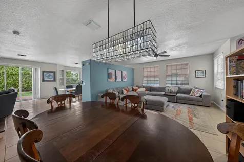 2078 Reston Circle Royal Palm Beach FL 33411