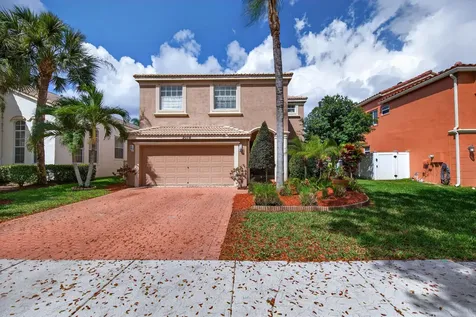 2078 Reston Circle Royal Palm Beach FL 33411