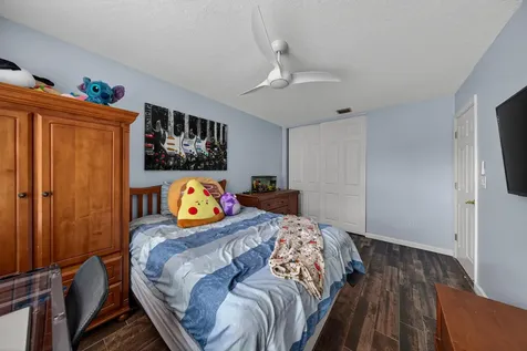 2078 Reston Circle Royal Palm Beach FL 33411