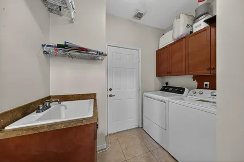 2078 Reston Circle Royal Palm Beach FL 33411
