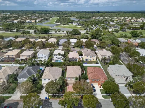 2078 Reston Circle Royal Palm Beach FL 33411