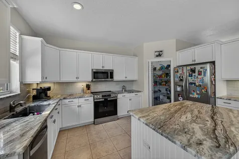 2078 Reston Circle Royal Palm Beach FL 33411