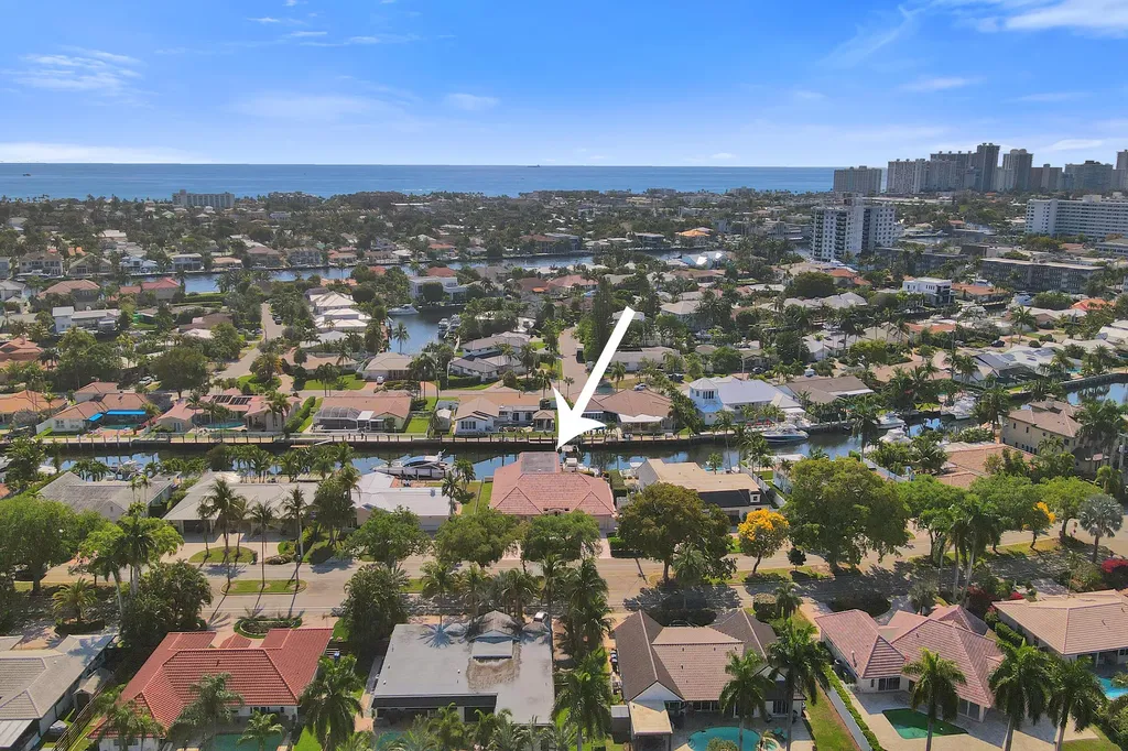 5530 Bayview Drive Fort Lauderdale FL 33308