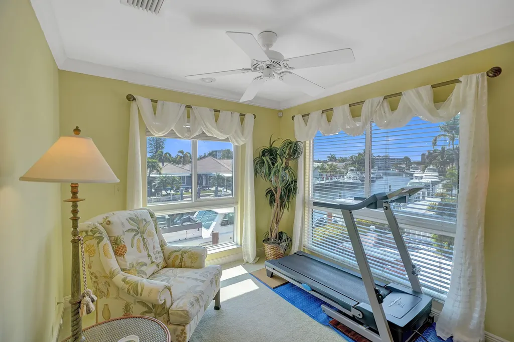 5530 Bayview Drive Fort Lauderdale FL 33308