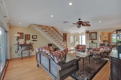5530 Bayview Drive Fort Lauderdale FL 33308