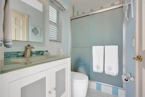 5530 Bayview Drive Fort Lauderdale FL 33308