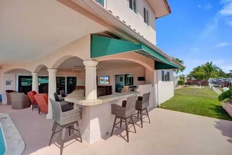 5530 Bayview Drive Fort Lauderdale FL 33308